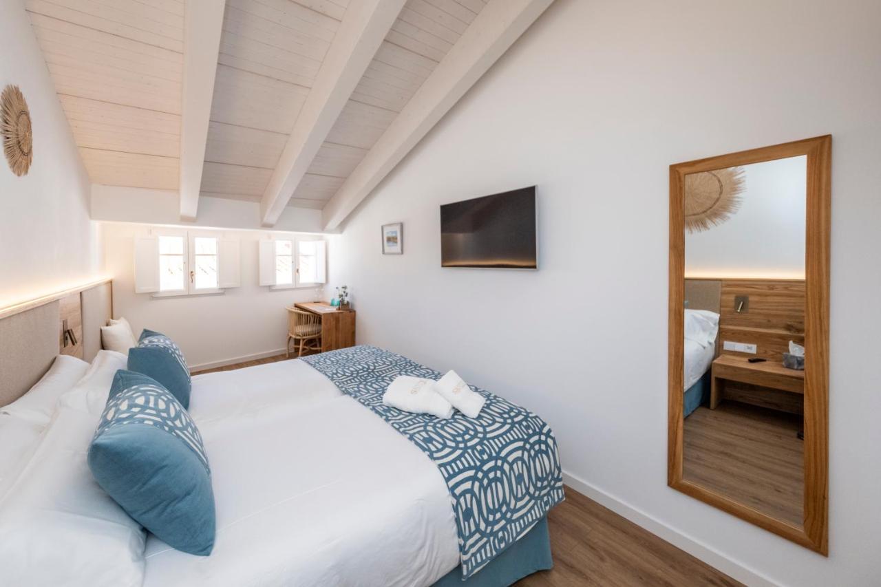 Hotel S'Antiga Adults Only Es Mercadal Eksteriør billede